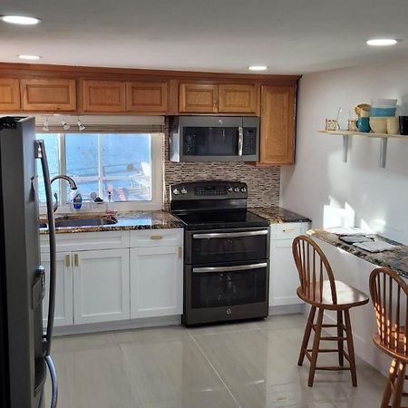 شقة Near Clearwater And Tarpon Spring With Water View هوليداي المظهر الخارجي الصورة
