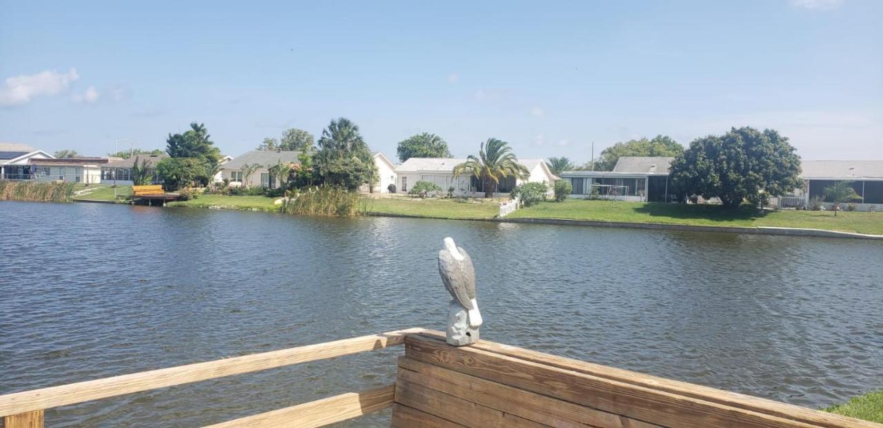 شقة Near Clearwater And Tarpon Spring With Water View هوليداي المظهر الخارجي الصورة
